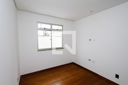 Quarto 1 de apartamento para alugar com 3 quartos, 90m² em Buritis, Belo Horizonte