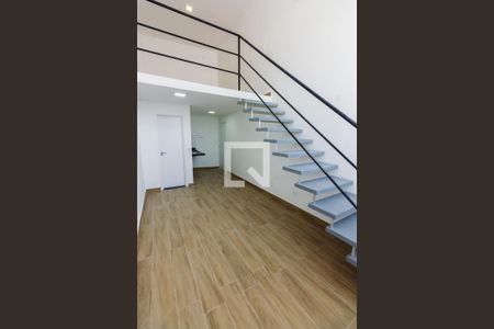 Sala de kitnet/studio para alugar com 1 quarto, 34m² em Vila Anglo Brasileira, São Paulo