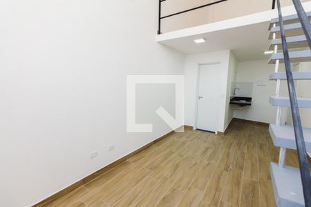 Sala de kitnet/studio para alugar com 1 quarto, 34m² em Vila Anglo Brasileira, São Paulo