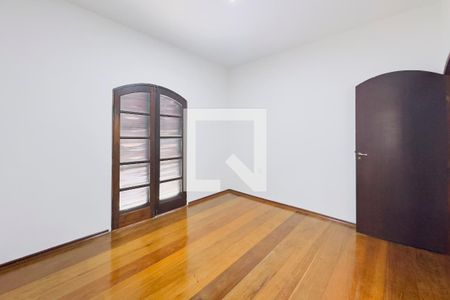 Casa para alugar com 3 quartos, 274m² em Bosque dos Eucaliptos, São José dos Campos