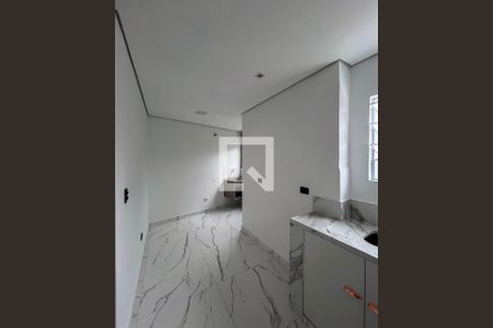 Cozinha de apartamento para alugar com 1 quarto, 38m² em Jardim Maria Estela, São Paulo