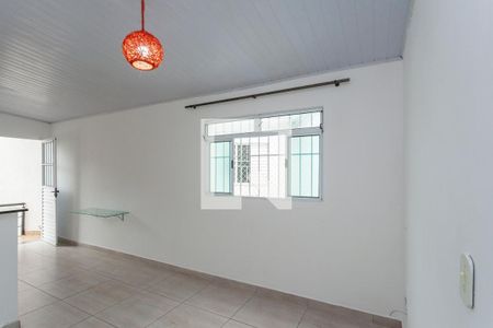 Sala de casa para alugar com 1 quarto, 60m² em Jardim Alzira, São Paulo