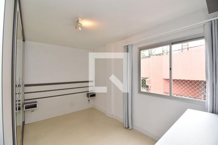 Quarto 2 de apartamento para alugar com 2 quartos, 63m² em Centro Cívico, Curitiba