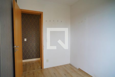 Quarto 1 de apartamento para alugar com 3 quartos, 80m² em Jardim Carvalho, Porto Alegre