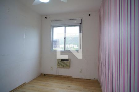 Quarto 2 de apartamento para alugar com 3 quartos, 80m² em Jardim Carvalho, Porto Alegre