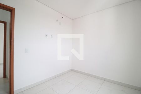 Quarto 1 de apartamento para alugar com 2 quartos, 64m² em Granja Marileusa, Uberlândia