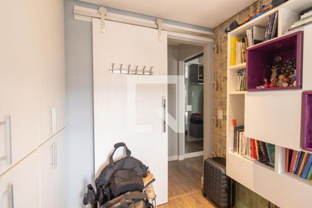 Quarto 1 de apartamento para alugar com 2 quartos, 67m² em Vila Izabel, Curitiba