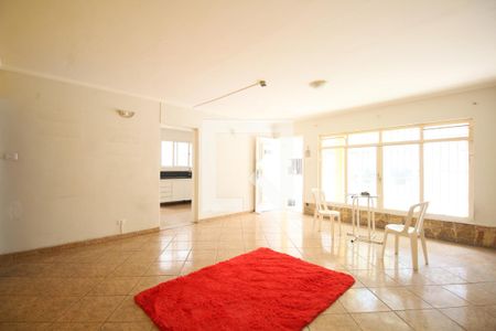 Casa à venda com 3 quartos, 234m² em Vila Andrade, São Paulo