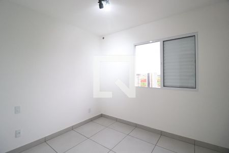 Quarto 1 - Suíte de apartamento para alugar com 2 quartos, 66m² em Granja Marileusa, Uberlândia