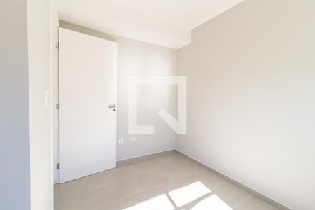 Quarto 1 de apartamento para alugar com 2 quartos, 52m² em Portão, Curitiba