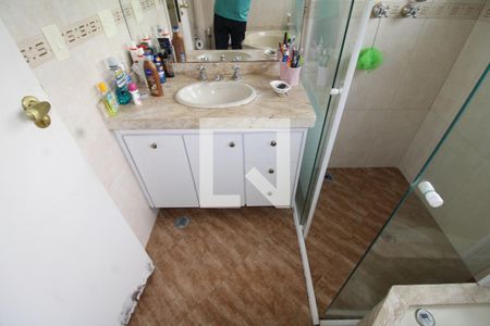 Quarto 1 - Banheiro de casa à venda com 6 quartos, 373m² em Jardim São Paulo, São Paulo