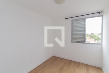 Quarto 2 de apartamento para alugar com 2 quartos, 47m² em Conjunto Residencial José Bonifácio, São Paulo