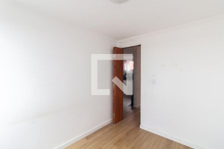 Quarto 1 de apartamento para alugar com 2 quartos, 47m² em Conjunto Residencial José Bonifácio, São Paulo