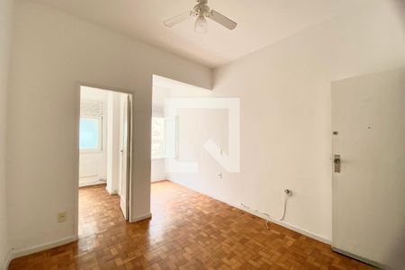 Sala de apartamento à venda com 1 quarto, 40m² em Copacabana, Rio de Janeiro