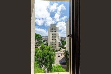 Quarto 1 - Janela de apartamento para alugar com 2 quartos, 47m² em Vila Penteado, São Paulo