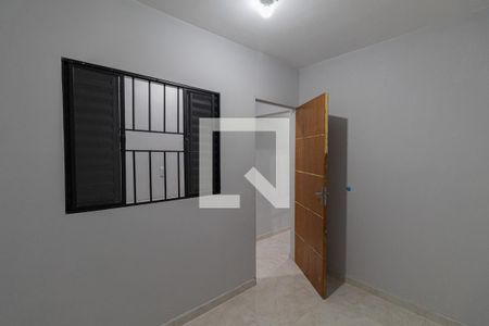 Quarto 2 de casa para alugar com 3 quartos, 200m² em Jardim Bonifacio, São Paulo