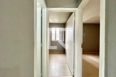 Corredor de apartamento à venda com 2 quartos, 54m² em Vila Mascote, São Paulo