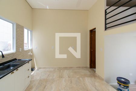 Sala/Cozinha de casa para alugar com 1 quarto, 40m² em Vila do Encontro, São Paulo