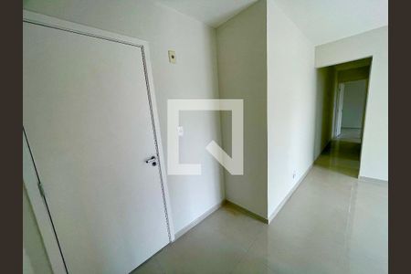 Hall de apartamento para alugar com 2 quartos, 64m² em Macedo, Guarulhos