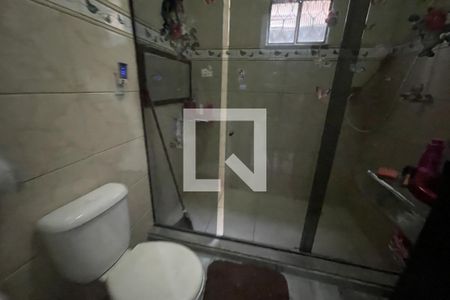 Banheiro de casa para alugar com 6 quartos, 180m² em Santo Antonio, Duque de Caxias