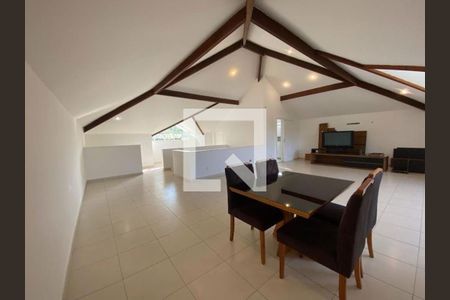 Casa à venda com 4 quartos, 545m² em Barra da Tijuca, Rio de Janeiro