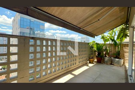 Varanda de apartamento à venda com 3 quartos, 205m² em Consolação, São Paulo