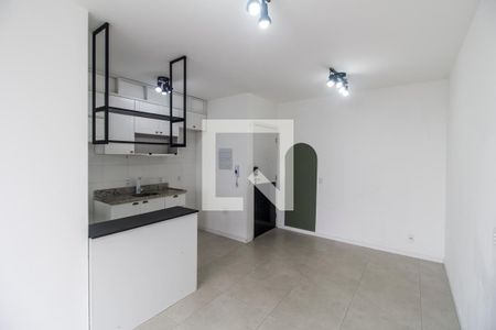 Sala de apartamento para alugar com 2 quartos, 45m² em Jardim Copiuva, Carapicuíba