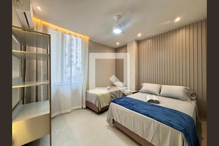 Quarto 1 de apartamento à venda com 2 quartos, 75m² em Copacabana, Rio de Janeiro