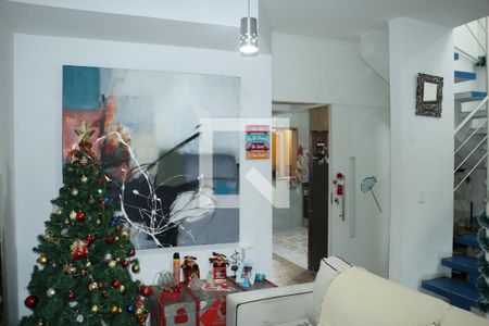 Casa de Condomínio para alugar com 3 quartos, 89m² em Paisagem Renoir, Cotia