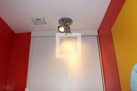 Casa de Condomínio para alugar com 3 quartos, 89m² em Paisagem Renoir, Cotia