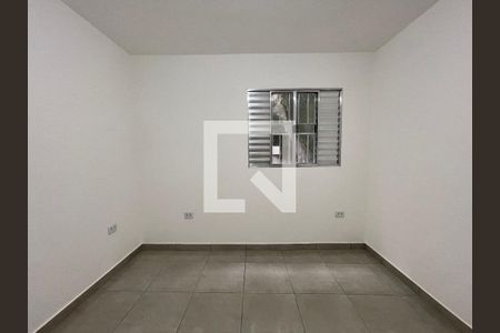 Quarto 1 de casa para alugar com 1 quarto, 40m² em Jardim das Esmeraldas, São Paulo