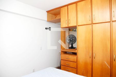 Quarto de kitnet/studio para alugar com 1 quarto, 27m² em Cidade Baixa, Porto Alegre