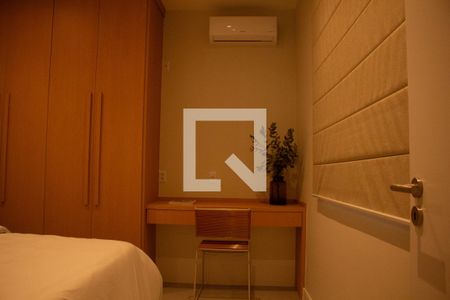 Quarto Suíte de apartamento à venda com 1 quarto, 60m² em Ipanema, Rio de Janeiro