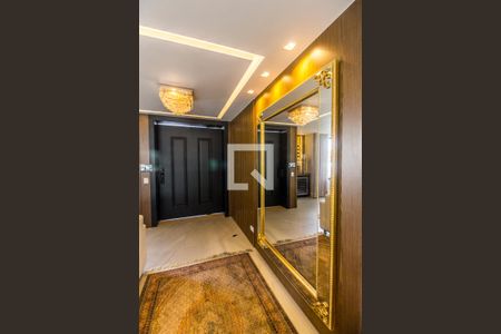 Hall de entrada de casa de condomínio à venda com 5 quartos, 500m² em Alphaville, Santana de Parnaíba