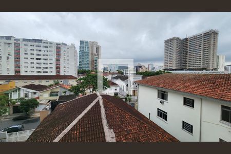 Vista da Sala de apartamento para alugar com 2 quartos, 75m² em Gonzaga, Santos