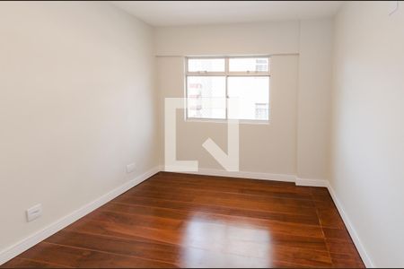 Quarto 2 de apartamento à venda com 3 quartos, 110m² em Santo Antônio, Belo Horizonte