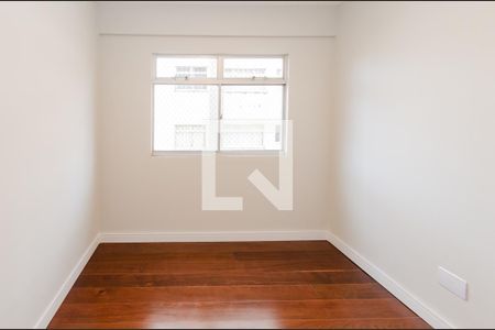 Quarto 1 de apartamento à venda com 3 quartos, 110m² em Santo Antônio, Belo Horizonte