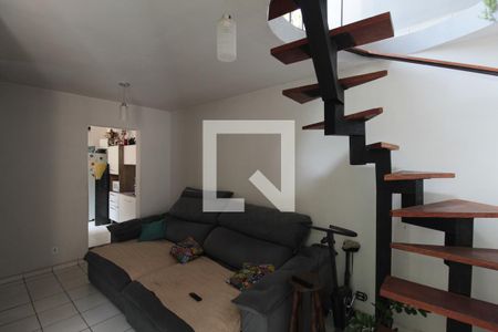 Sala de apartamento à venda com 2 quartos, 97m² em Frei Leopoldo, Belo Horizonte