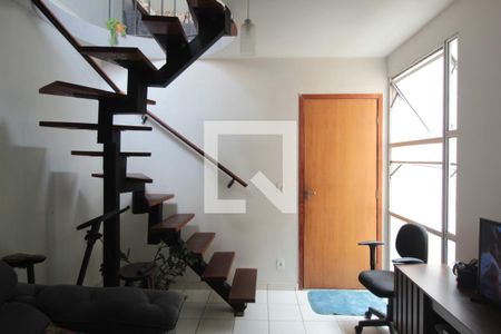 Sala de apartamento à venda com 2 quartos, 97m² em Frei Leopoldo, Belo Horizonte
