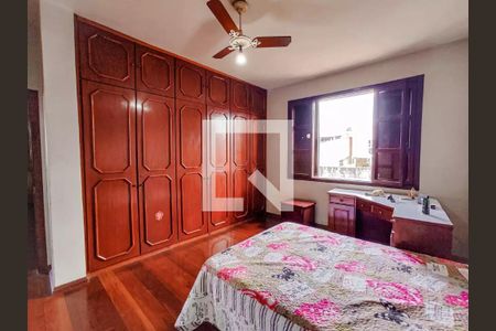 Casa à venda com 4 quartos, 330m² em Eldorado, Contagem