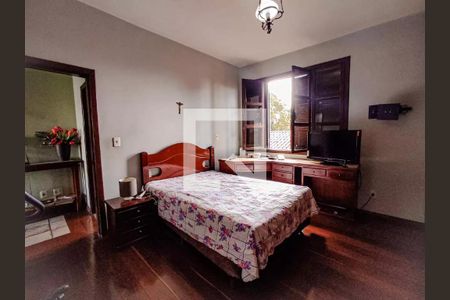 Casa à venda com 4 quartos, 330m² em Eldorado, Contagem