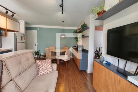 Sala de apartamento à venda com 2 quartos, 47m² em Jardim Ipaussurama, Campinas