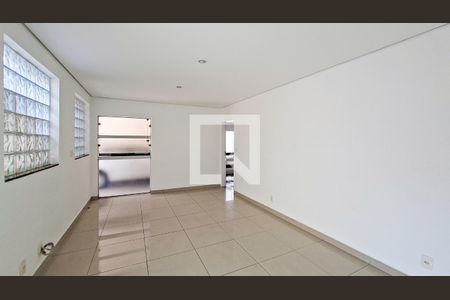 Casa para alugar com 4 quartos, 280m² em Liberdade, Belo Horizonte