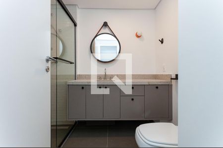 Banheiro SocialQuarto 1 Suíte de apartamento para alugar com 3 quartos, 82m² em Vila Ipojuca, São Paulo