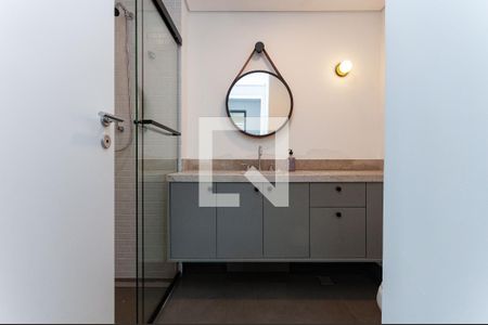 Banheiro Social de apartamento para alugar com 3 quartos, 82m² em Vila Ipojuca, São Paulo