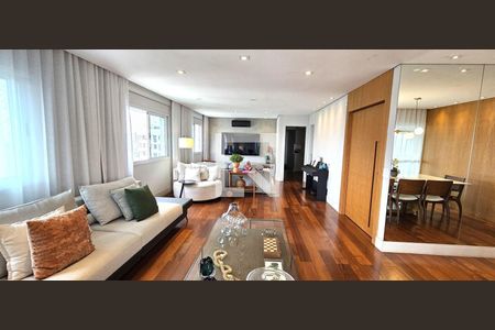 Apartamento à venda com 3 quartos, 220m² em Vila Suzana, São Paulo