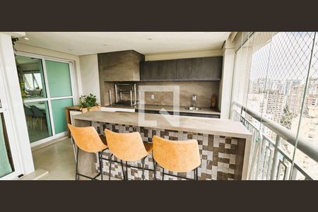 Apartamento à venda com 3 quartos, 220m² em Vila Suzana, São Paulo