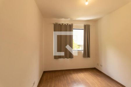 Quarto 1 de apartamento para alugar com 2 quartos, 44m² em Jardim Amélia, Pinhais