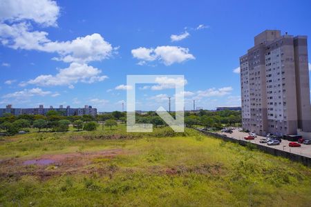 Sacada _Vista  de apartamento para alugar com 2 quartos, 45m² em Humaitá, Porto Alegre