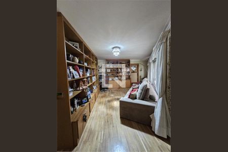 Casa à venda com 4 quartos, 499m² em Jardim Vitoria Regia (Zona Oeste), São Paulo